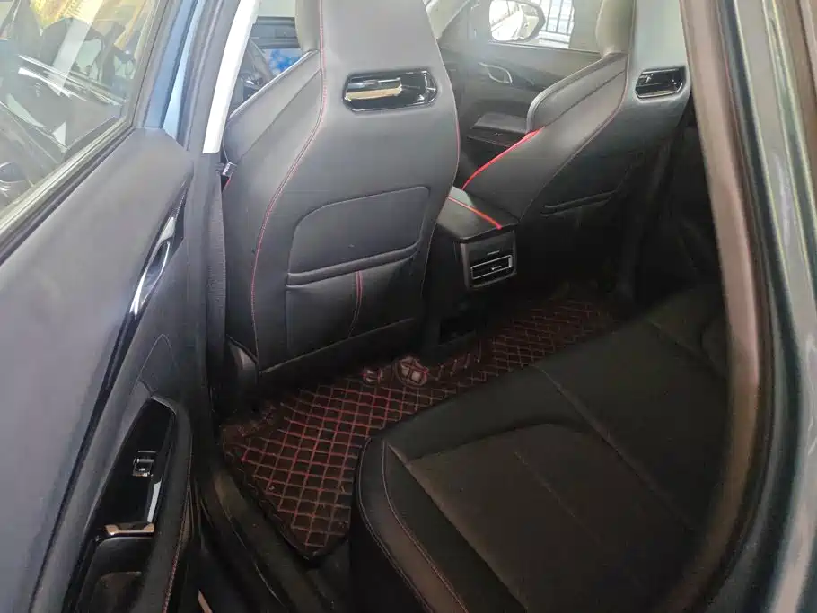 Photo 11 - Changan Oshan Z6