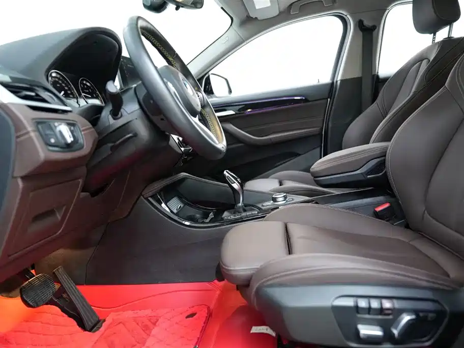 BMW X2 2023 sDrive25i M Sport Shadow Edition фото 5