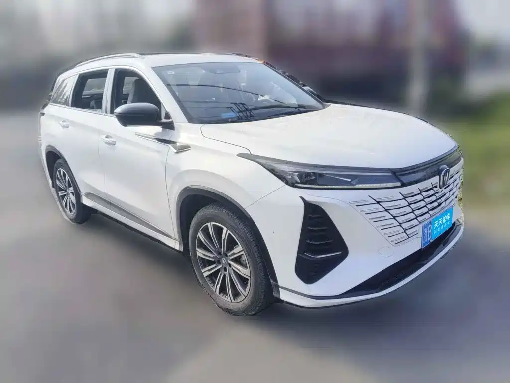 Фото 3 - Changan CS75 PLUS