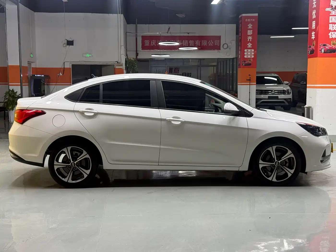 Фото 8 - Chery Arrizo 5
