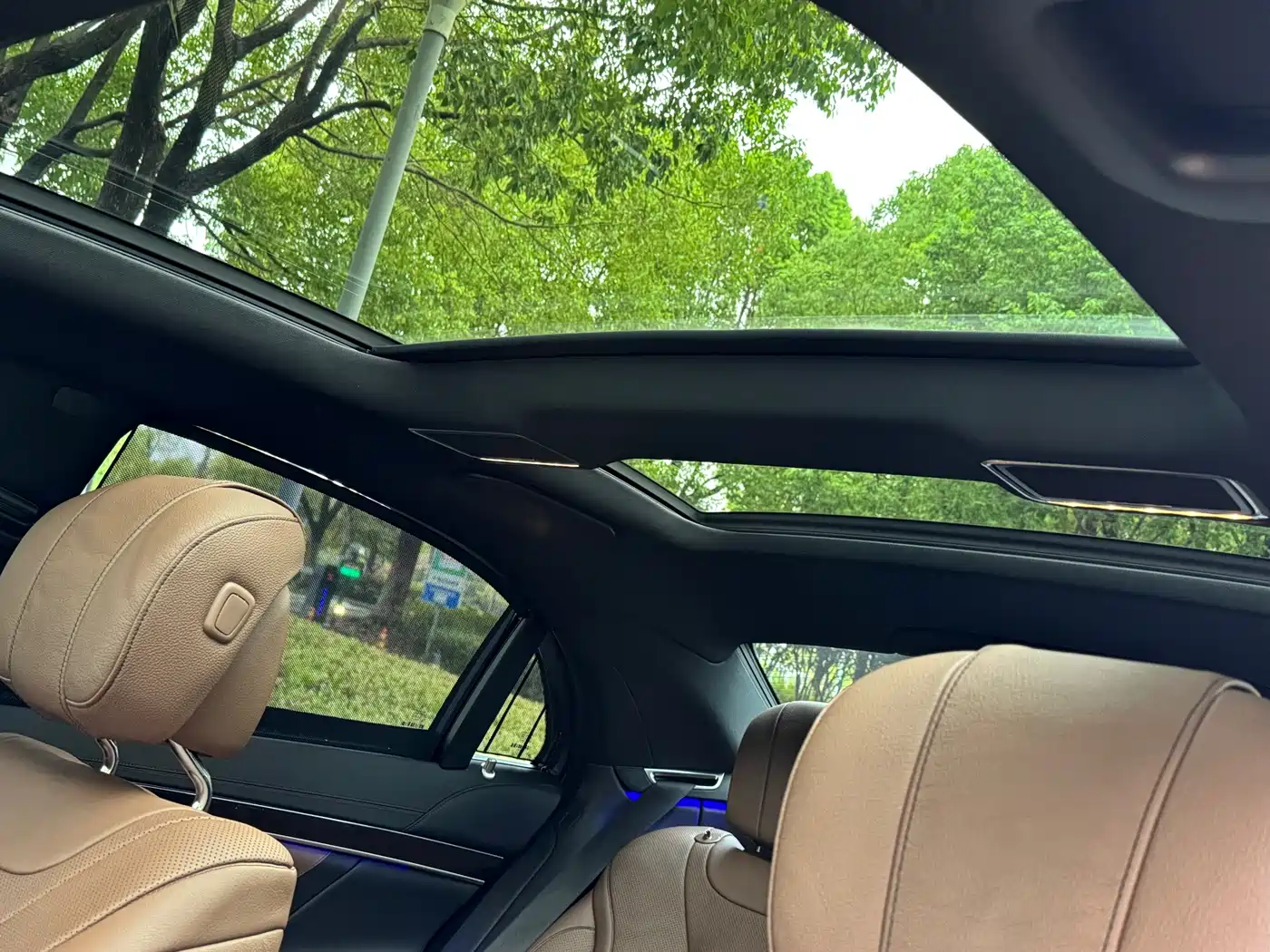 Mercedes-Benz S-Class 2020 S 350 L Premium Edition Collector's Version фото 17