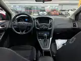 Фото 10 - Ford Focus