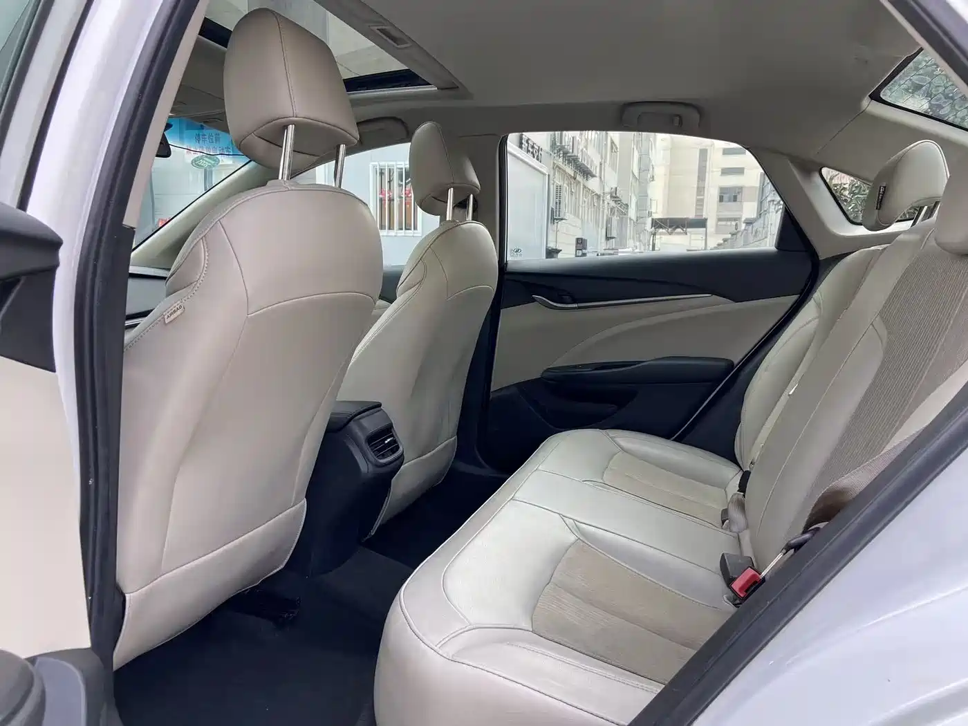 Buick Excelle 2016 15N Automatic Elite фото 15
