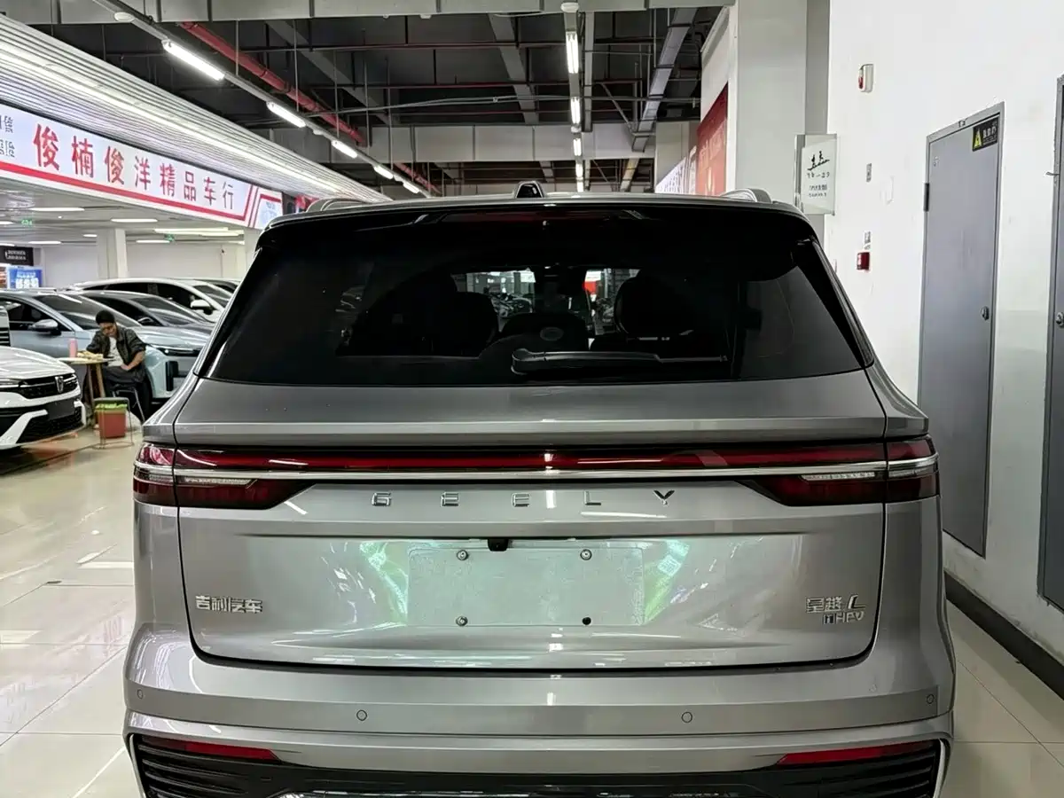 Photo 6 - Geely Monjaro
