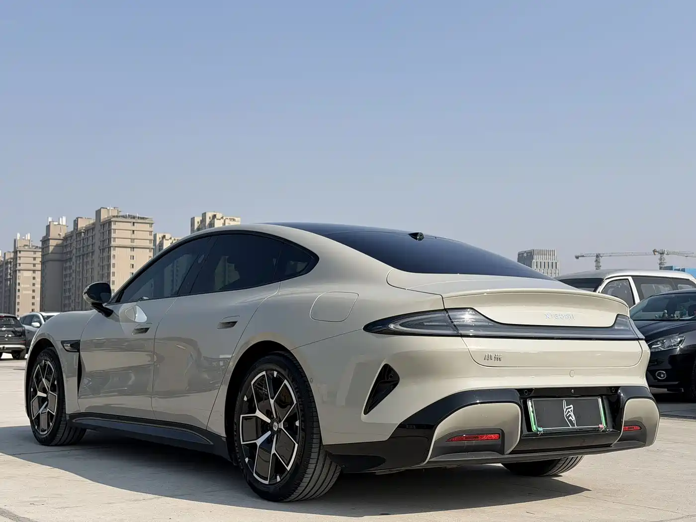 XIAOMI CAR XIAOMI SU7