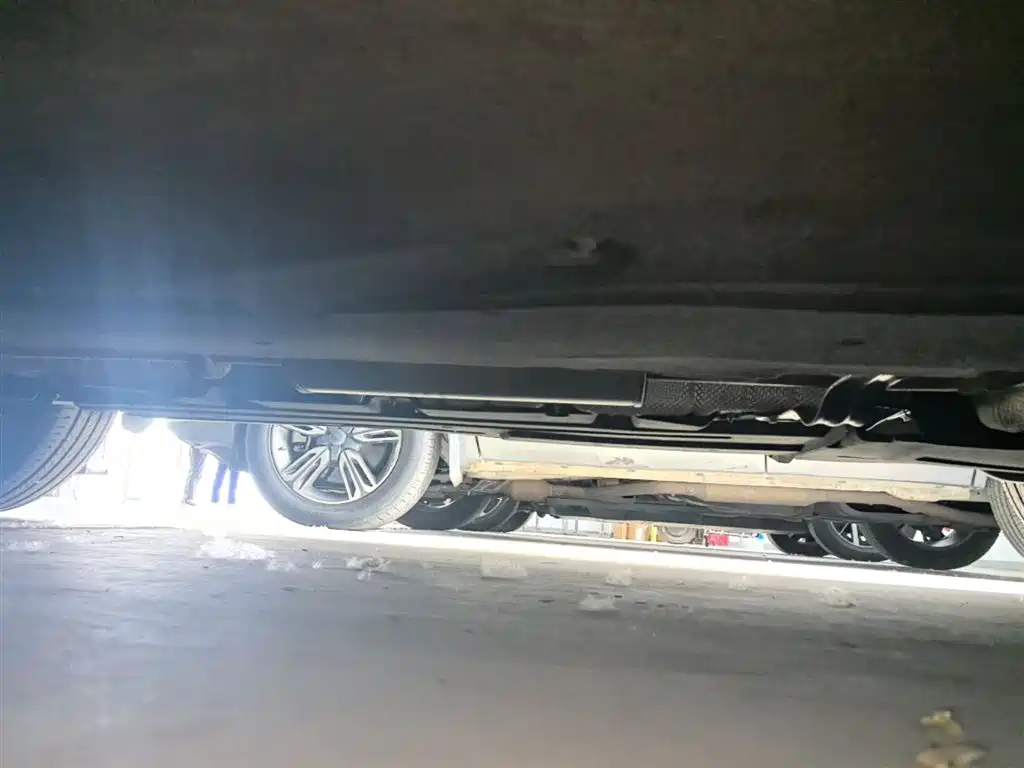 صورة 22 - Dongfeng Fengxing Fengxing T5 EVO