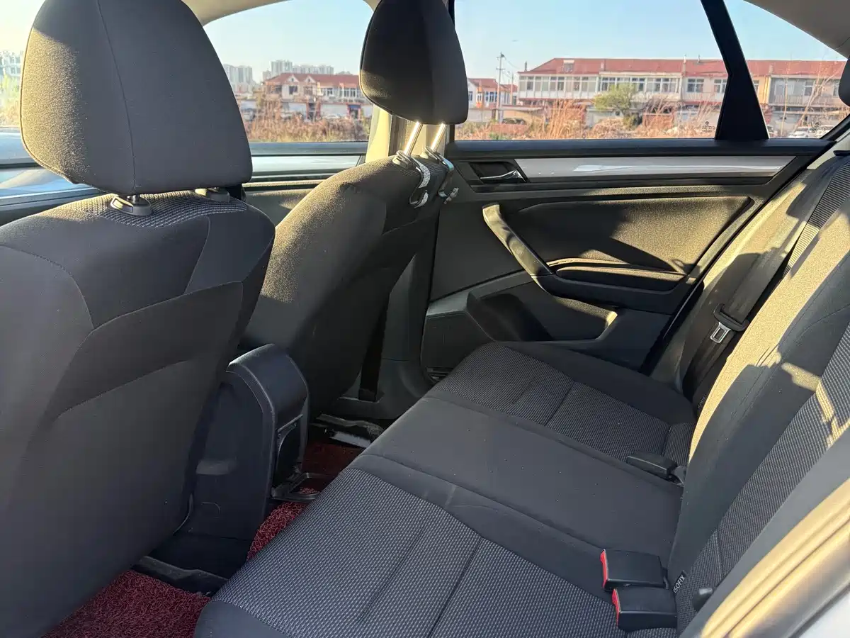 Volkswagen Bora 2019 Bora Legend 1.5L Automatic Fashion China VI фото 8