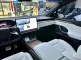 Фото 19 - Tesla Model X