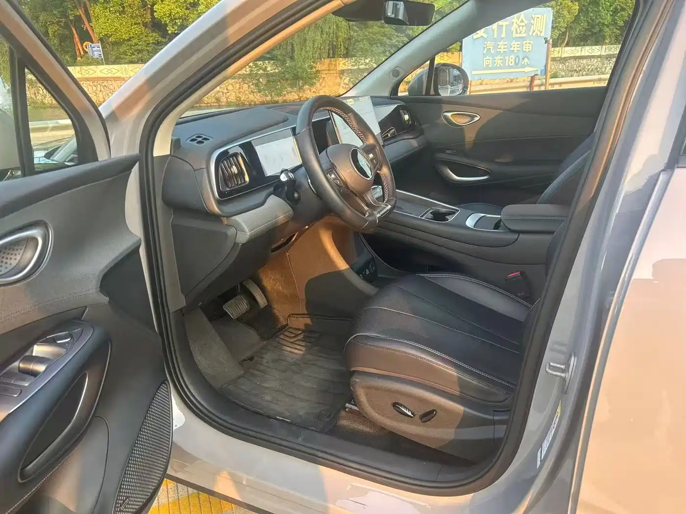 BYD Hai Shi 05 EV 2025 520KM Smart Navigation Edition фото 11