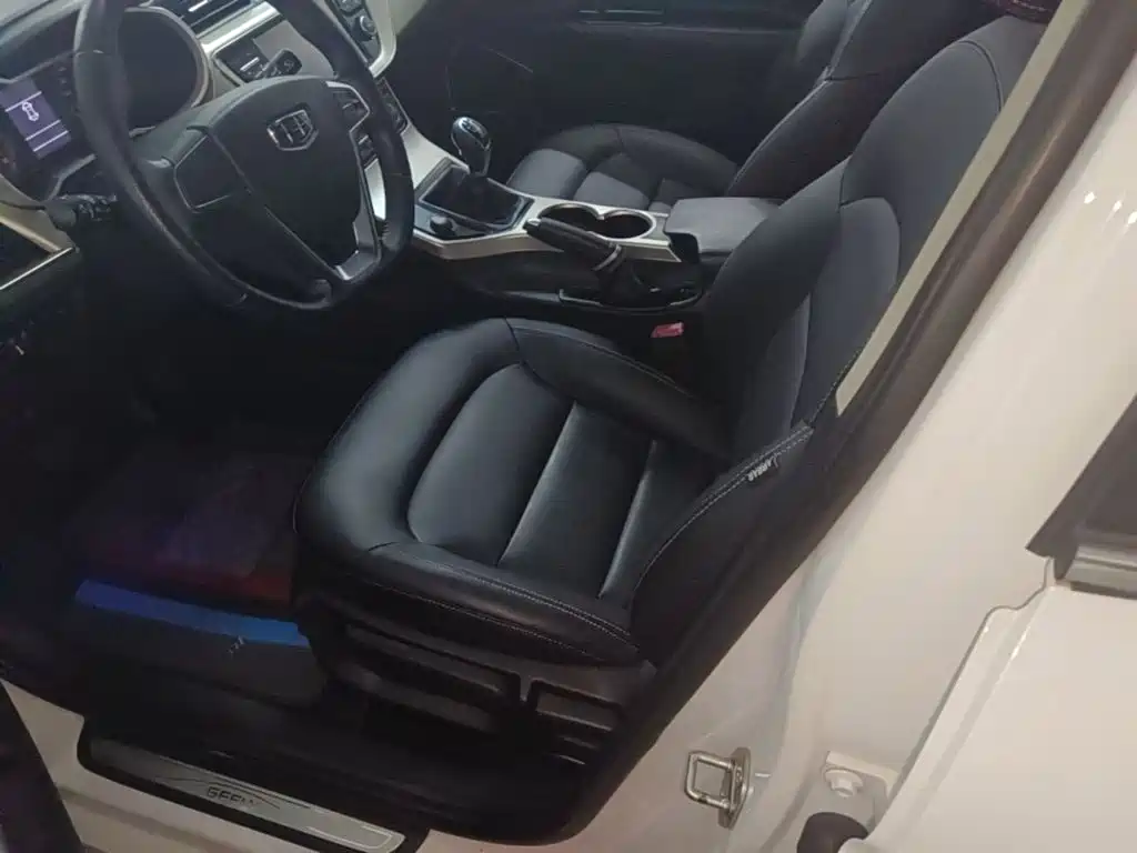 Photo 15 - Geely Emgrand GL