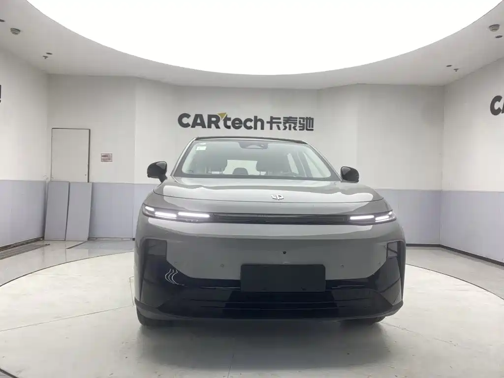2026 Leapmotor B10