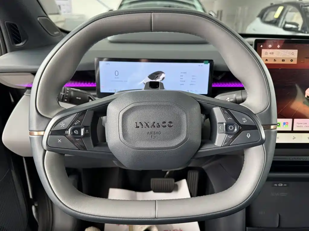 Lynk & Co Z20 2026 2025 530km RWD Max