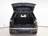 Фото 14 - Lincoln Aviator
