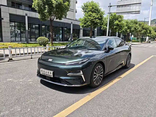  Geely Galaxy Galaxy Xingyao 8 2025 130km EM-P Starship Edition