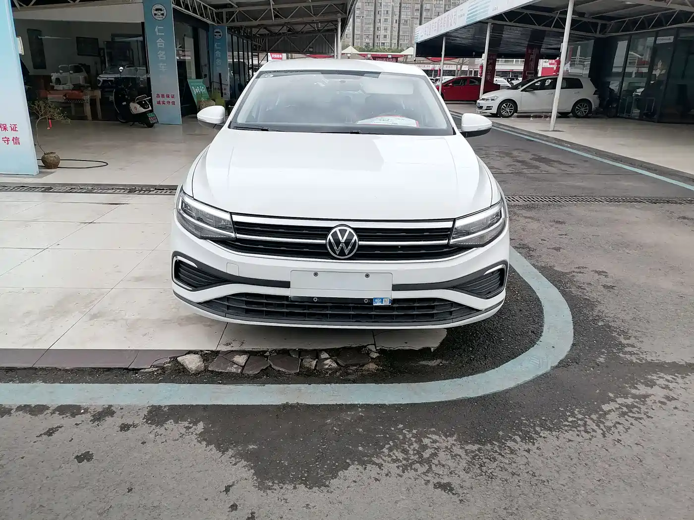 Volkswagen Bora 2023 200TSI DSG Yuexing Edition фото 2