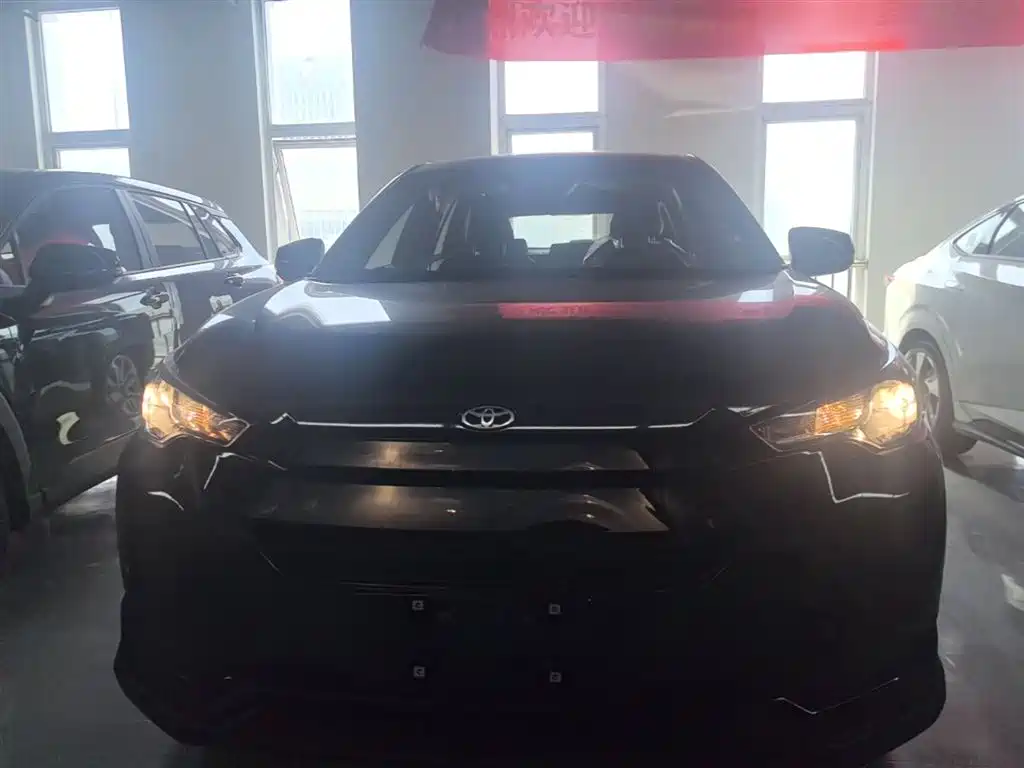TOYOTA FENGLANDA