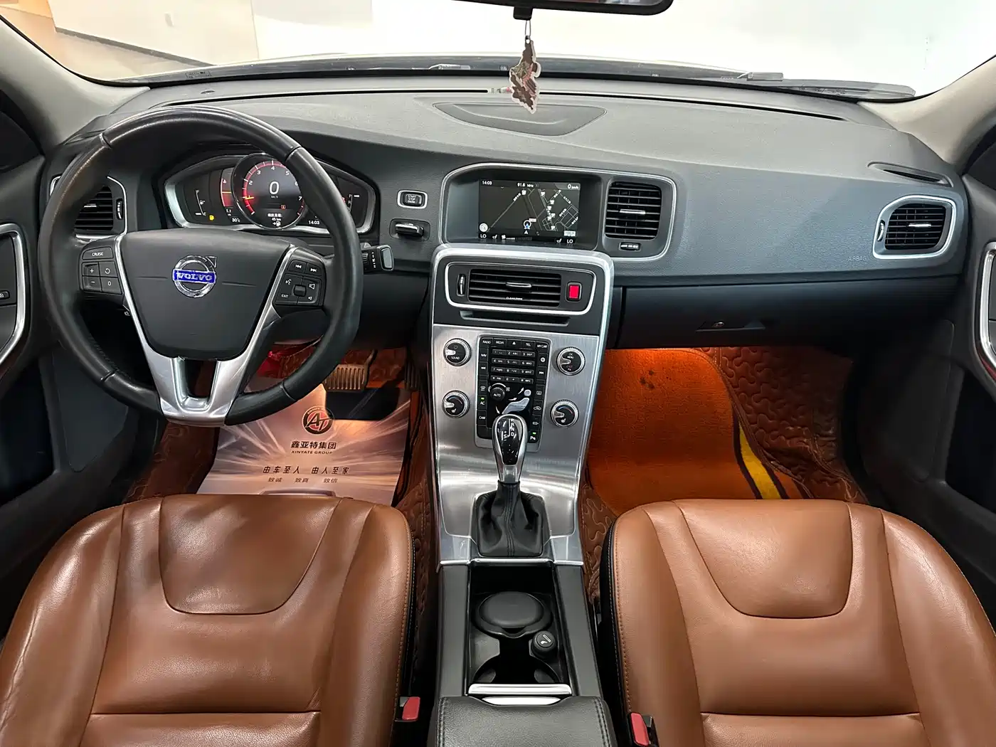 Фото 16 - Volvo S60