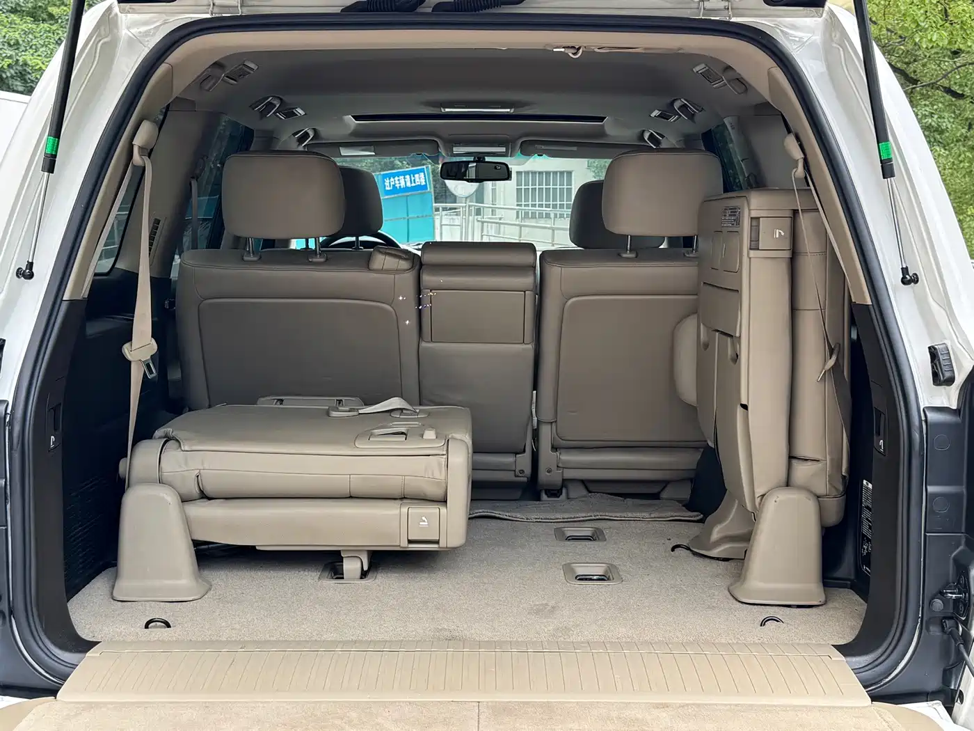 Toyota Land Cruiser 2010 2010 Model 4.0L Automatic VX