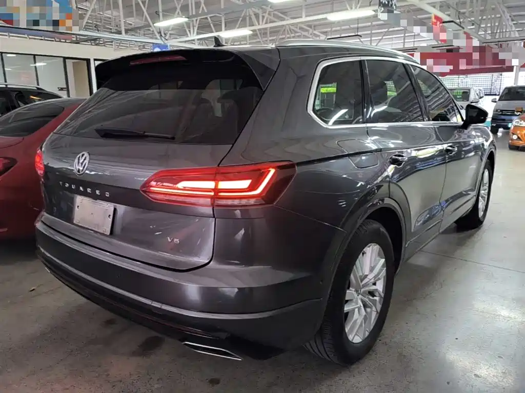 Volkswagen Touareg 2020 2.0TSI Rui Shang Edition China VI фото 7