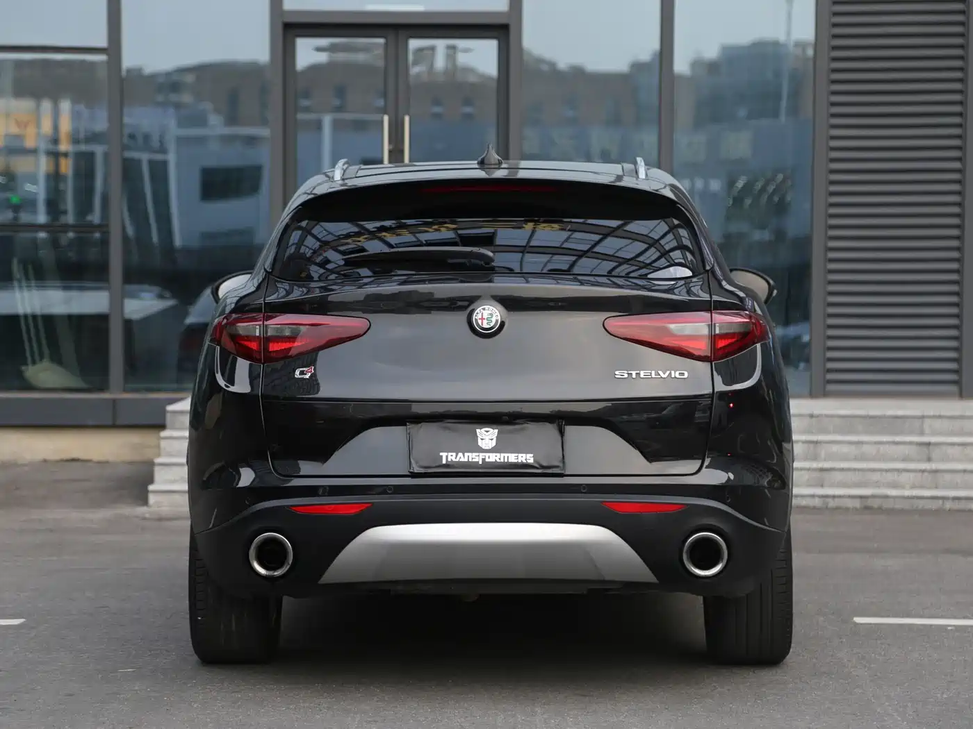 Alfa Romeo Stelvio 2019 2017 2.0T 200HP Luxury Edition