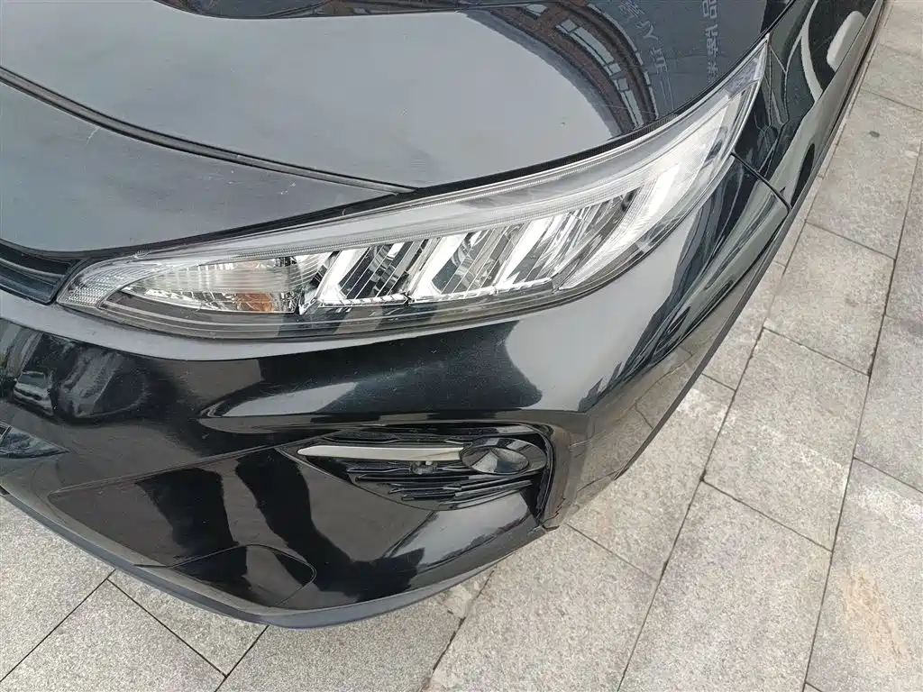 Toyota Wildlander 2022 2.0L CVT FWD Luxury Edition фото 19