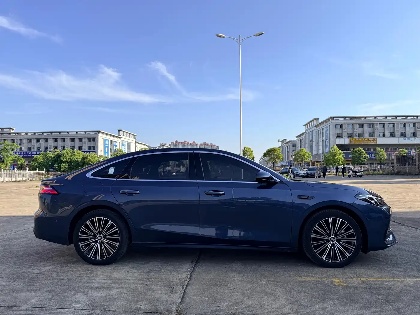 Geely Galaxy Galaxy A7 2025 EM-i фото 5