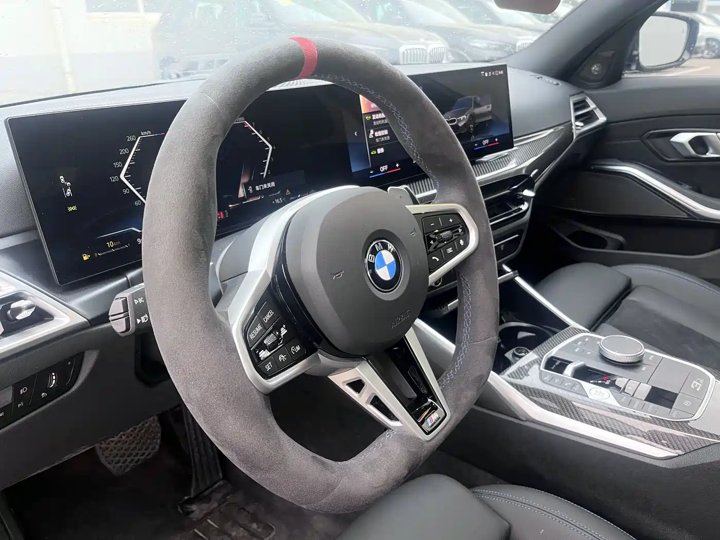 BMW 3 Series 2025 330Li 50th Anniversary Limited Edition фото 10