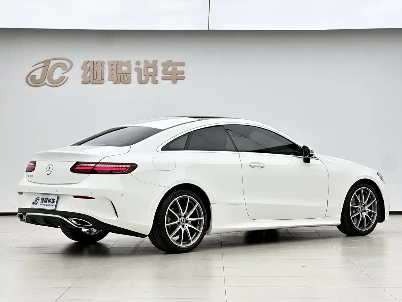 Mercedes-Benz E-Class (Import) 2023 E 300 Coupe фото 15