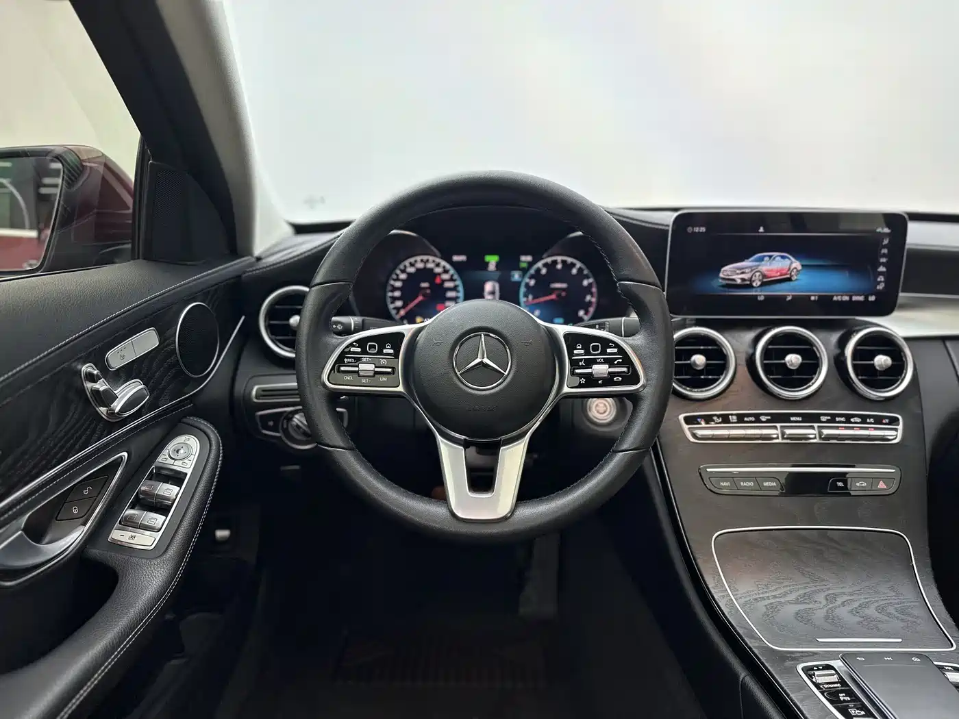 Mercedes-Benz C-Class 2019 Facelift C 260 L Sport фото 11