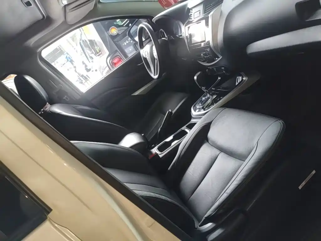 Nissan Terra 2019 2018 2.5L Automatic AWD Flagship