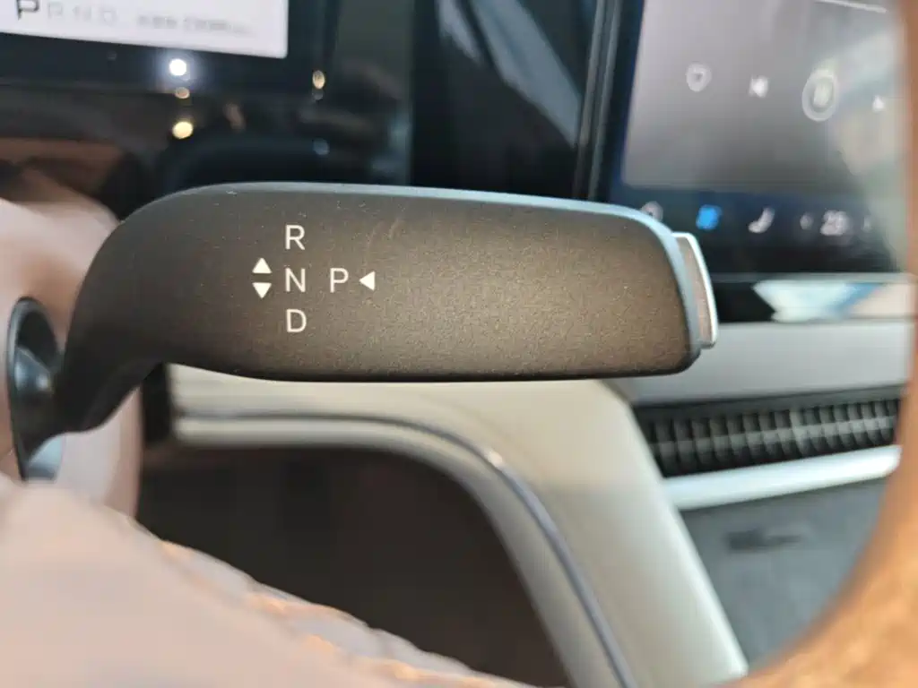 BYD Xia 2025 2025 DM-i 1.5T 180km Excellence