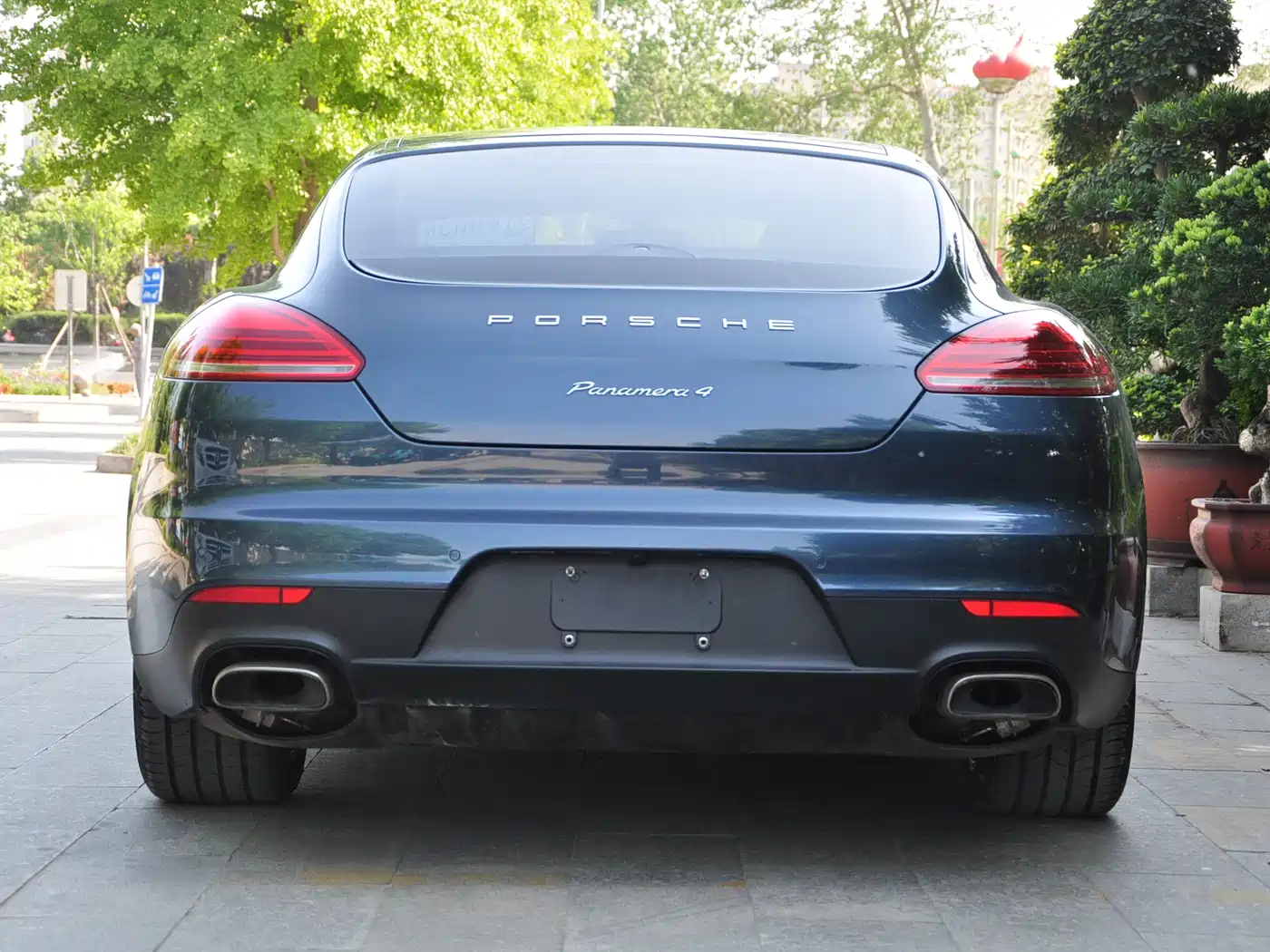 Porsche Panamera 2014 Panamera 4 3.0T фото 6
