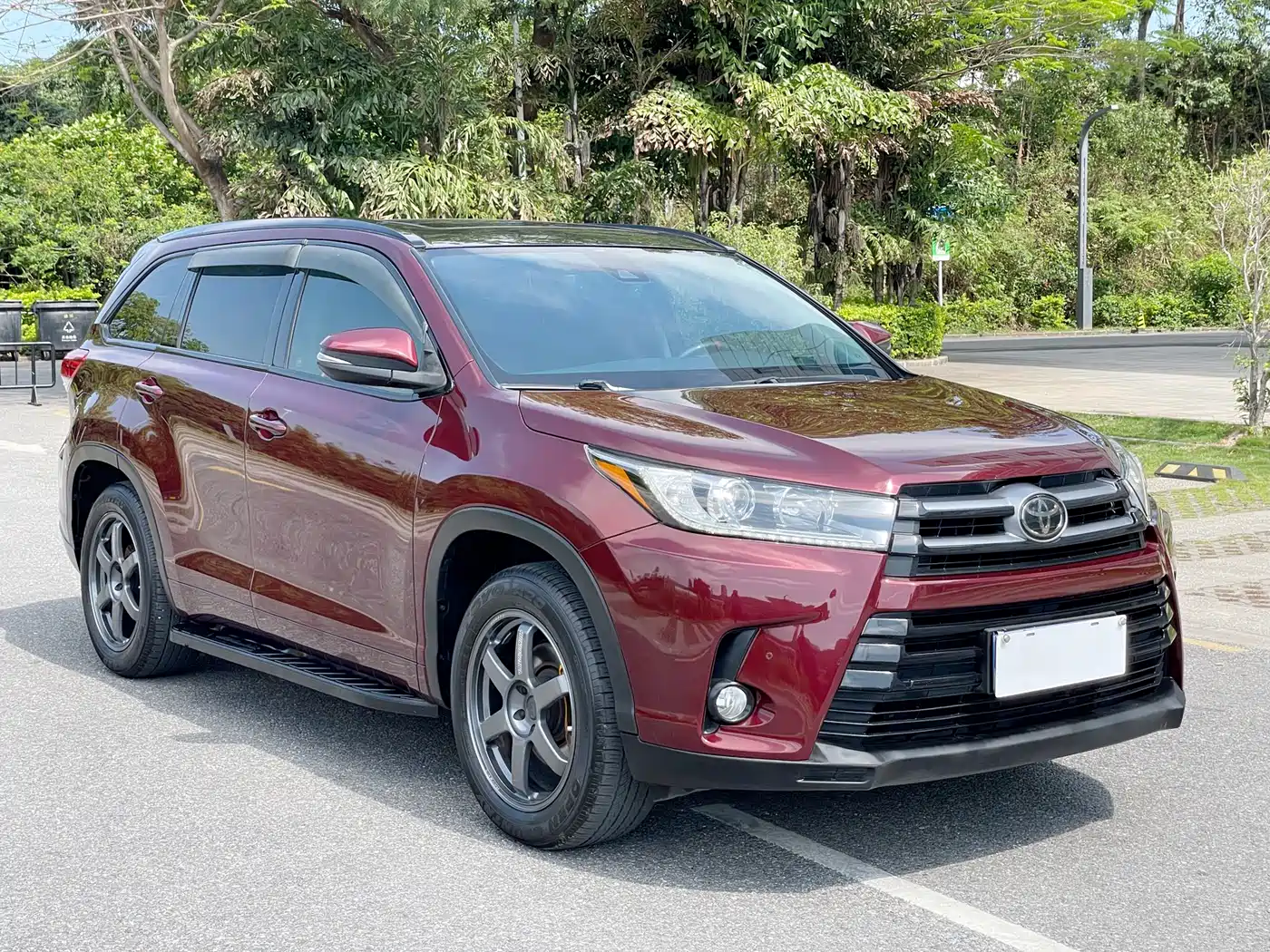 Toyota Highlander 2018 2.0T 2WD Luxury 7-seater (China V) фото 3