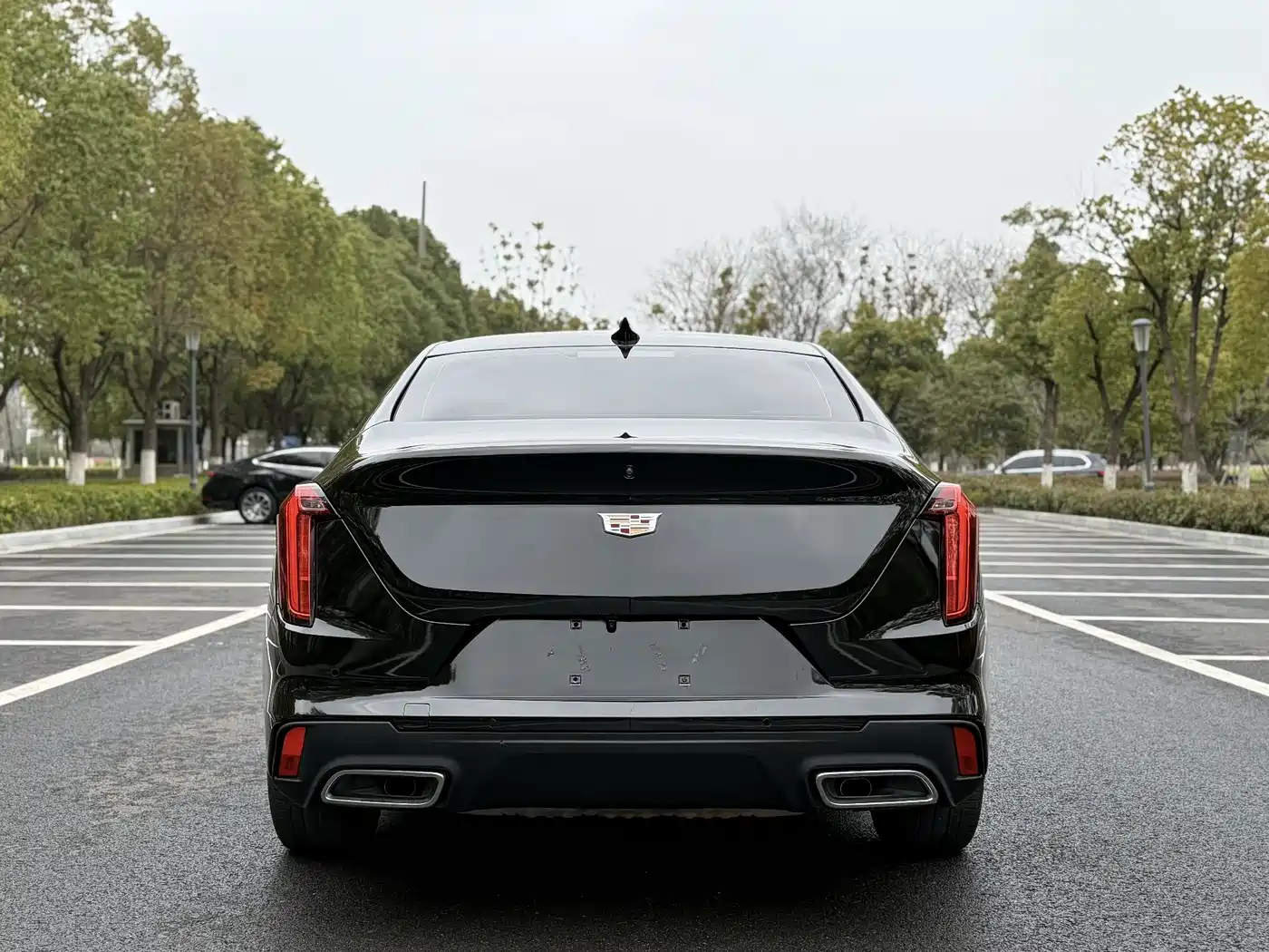 CADILLAC CT4