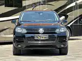 Фото 2 - Volkswagen Touareg