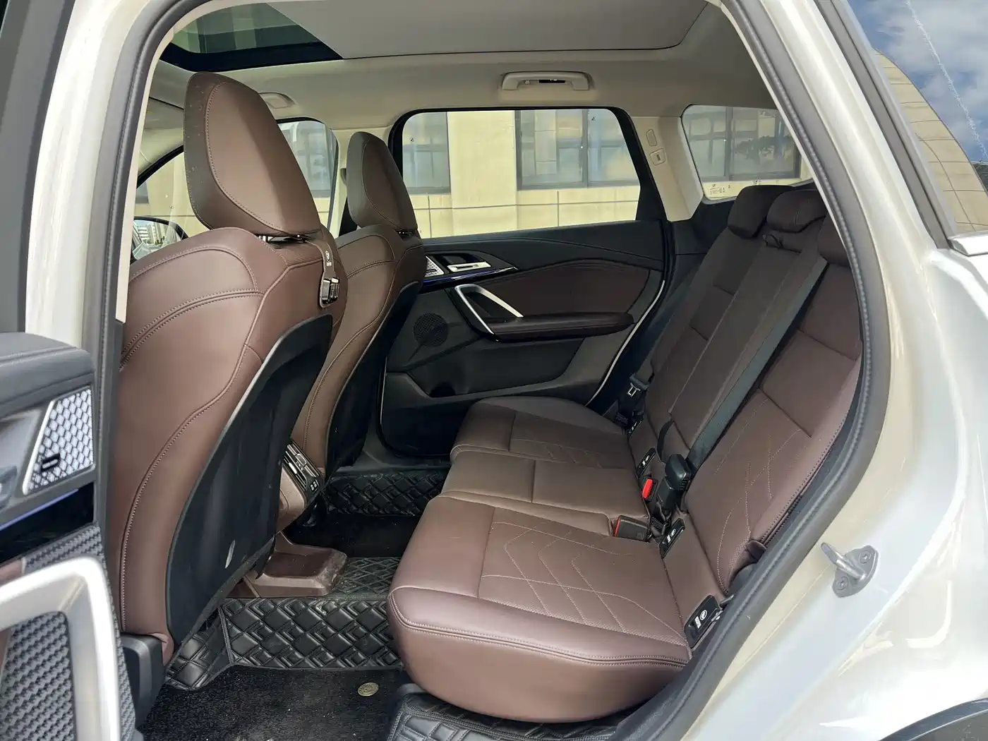 BMW X1 2024 sDrive25Li X Design Package фото 10