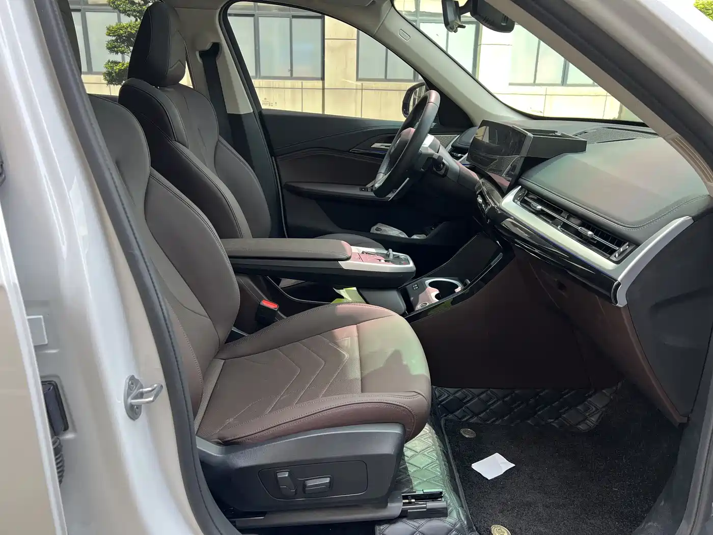 BMW X1 2024 sDrive25Li X Design Package фото 13