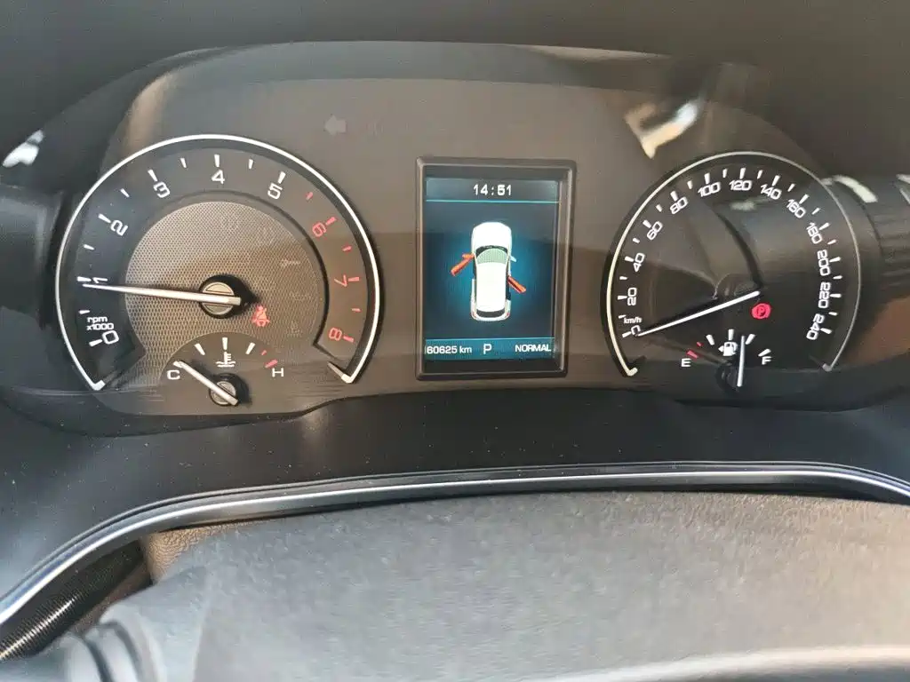 WEY VV5 2017 2017 2.0T Super Luxury Model