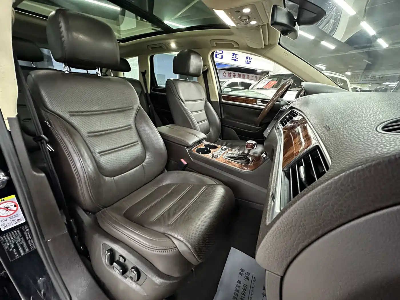Volkswagen Touareg 2011 3.0TSI Comfort фото 9