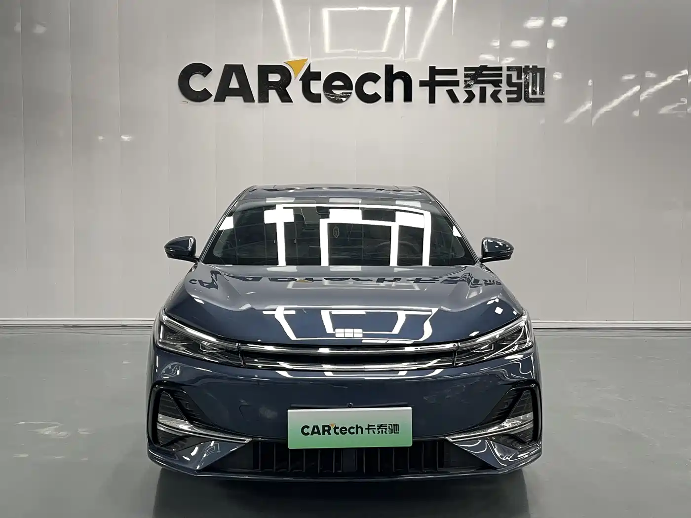 Geely Galaxy Galaxy A7 2025 EM-i фото 2