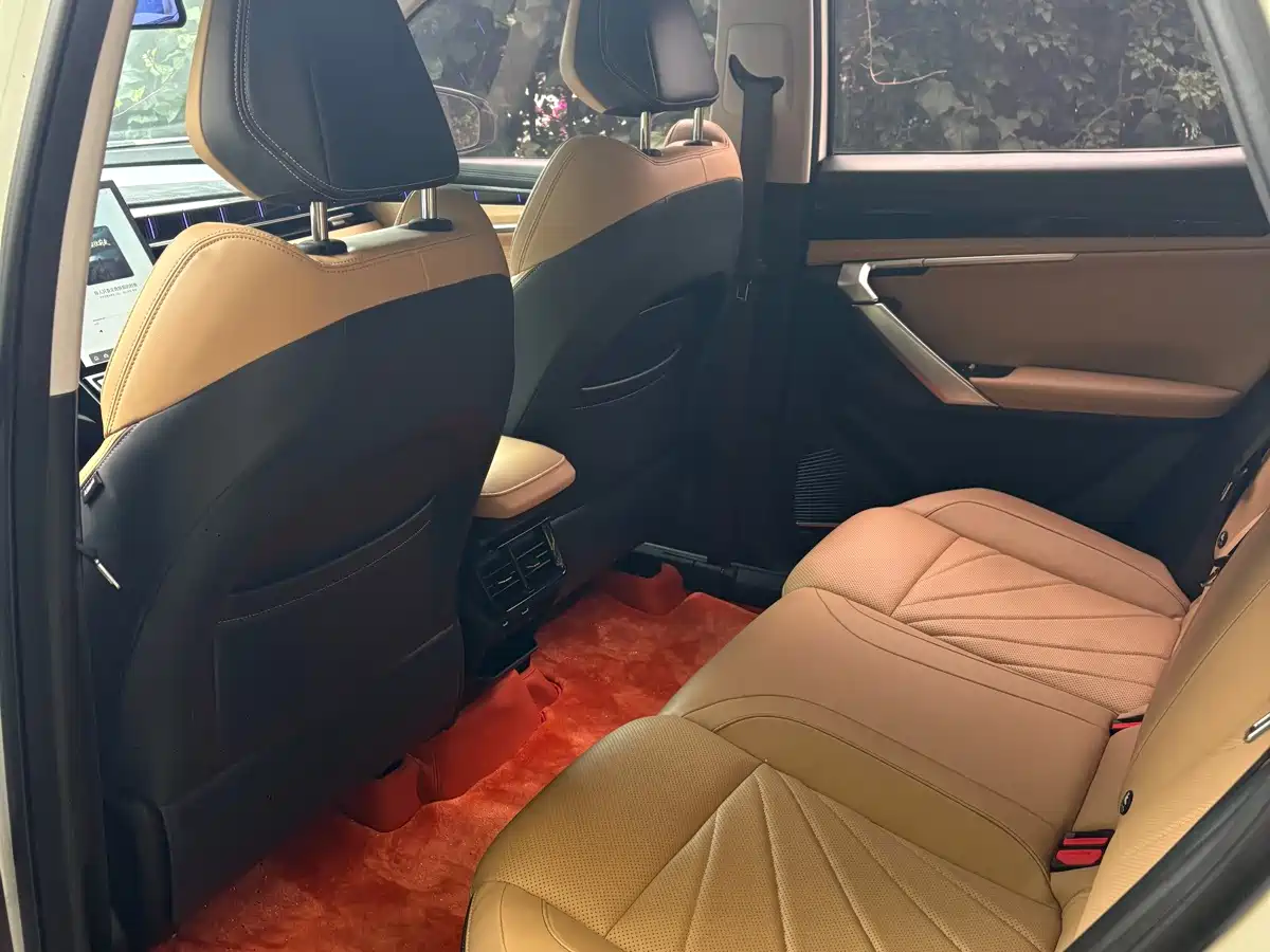 Geely Boyue L 2023 2023 1.5TD DCT Luxury Model