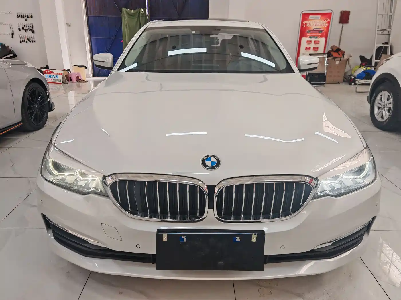 BMW 5 Series 2018 528Li Launch Special Edition фото 2