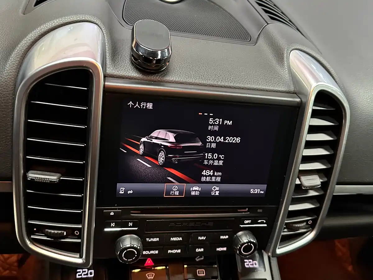 Porsche Cayenne 2016 Cayenne Platinum Edition 3.0T фото 15