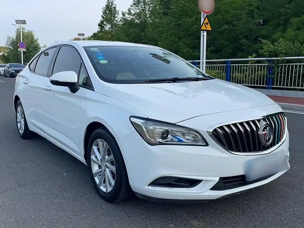 Buick Verano 2015 Sedan 15S Automatic Leading фото 24