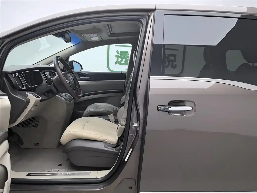 Buick GL8 2013 3.0L XT Luxury Business Flagship Edition фото 10