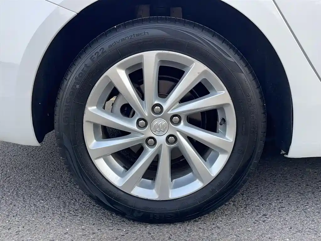 Buick Verano 2015 Sedan 15S Automatic Leading фото 25