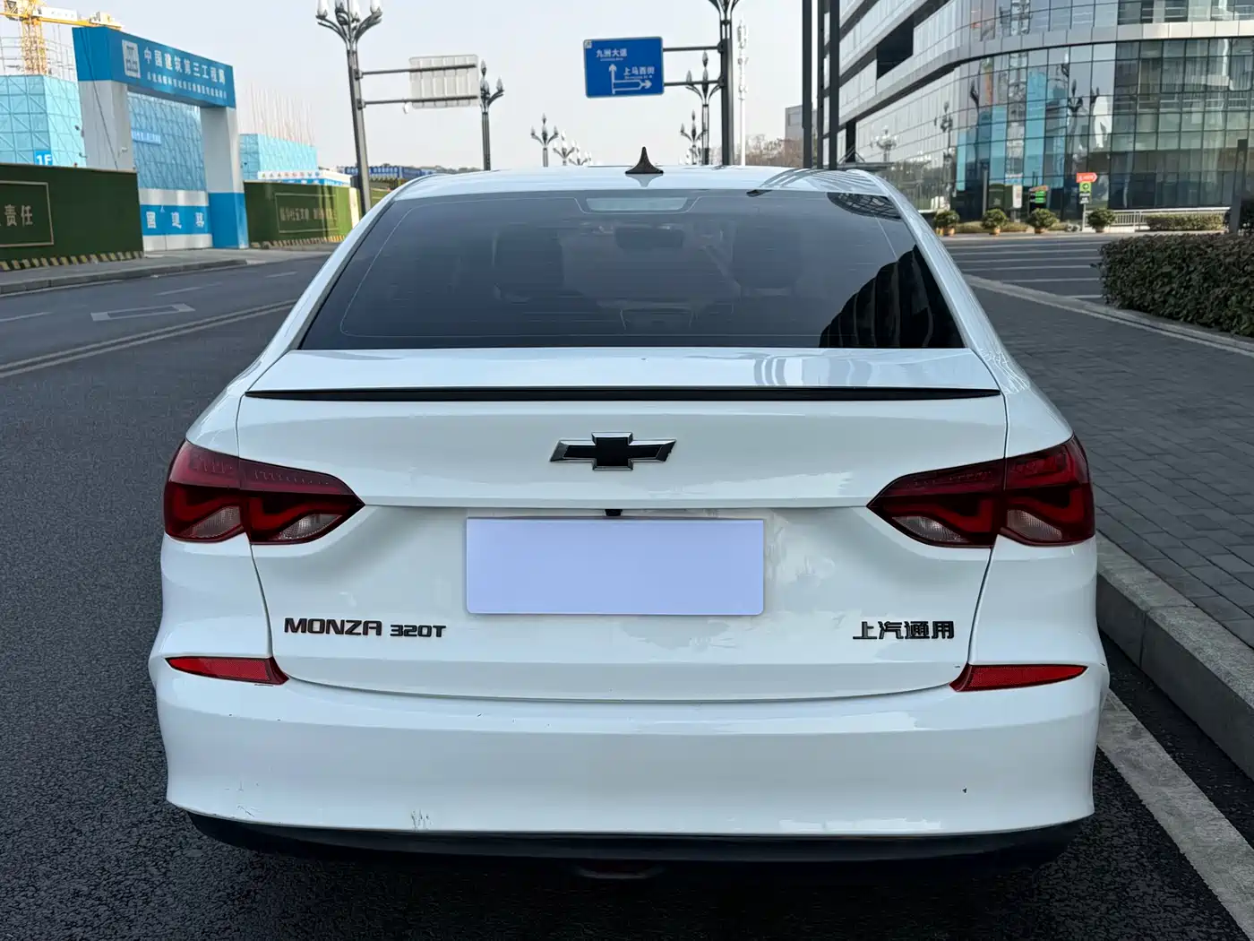 Chevrolet Monza 2019 Redline 320T DCT Joy Edition China VI фото 12