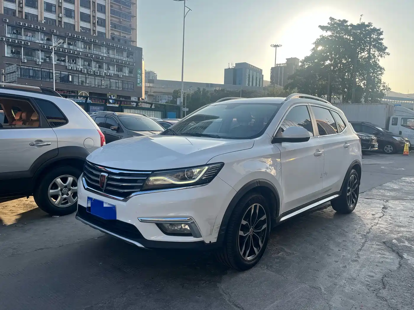 Фото 1 - Roewe RX5