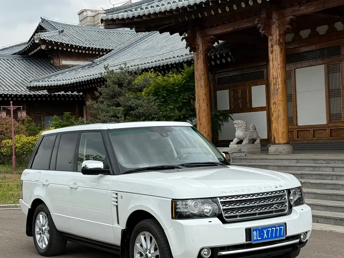 Land Rover Range Rover 2012 4.4 TDV8 фото 37