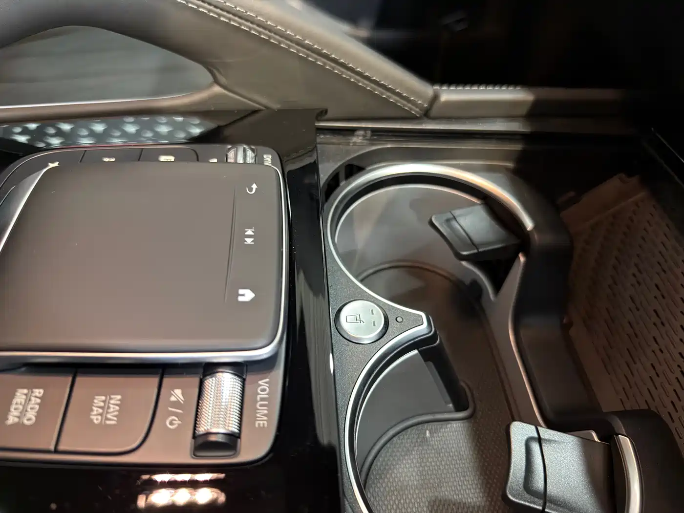 MERCEDES-BENZ GLS AMG